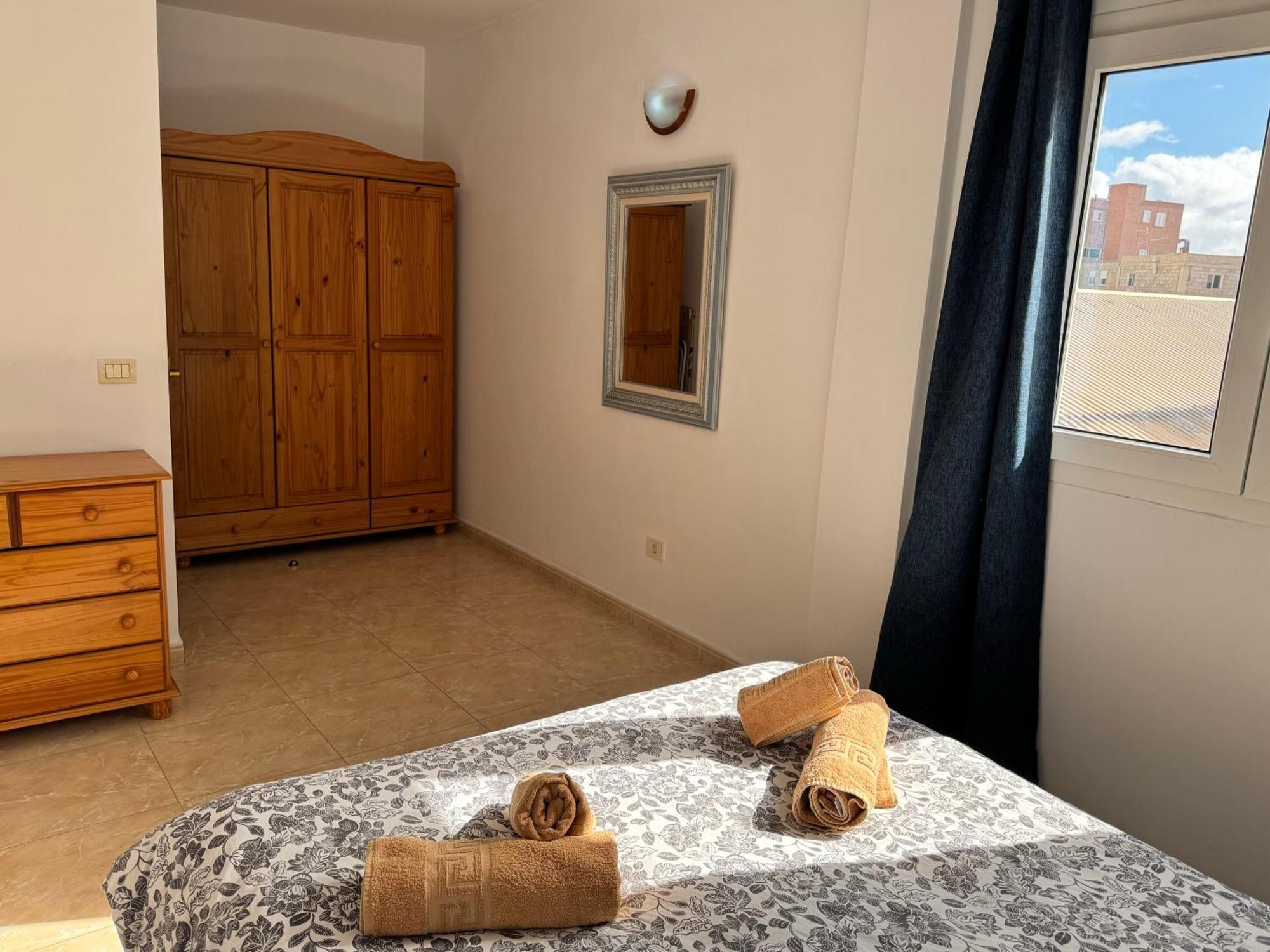Arguineguin Sunset Apartment Room photo